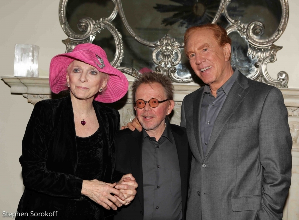 Photo Coverage: Paul Williams Opens at Cafe Carlyle Image