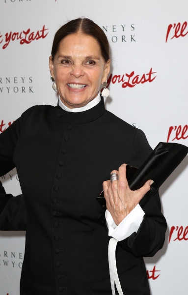 Ali MacGraw Photo