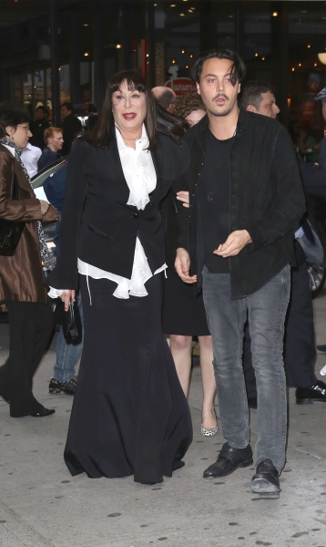 Photo Coverage: Bette Midler's I'LL EAT YOU LAST Opening Night Red Carpet Image