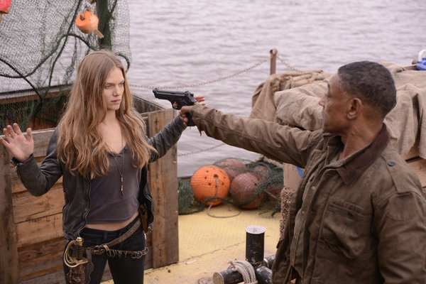 Photo Flash: Sneak Peek - REVOLUTION's 'The Love Boat,' Airing 5/6 Image