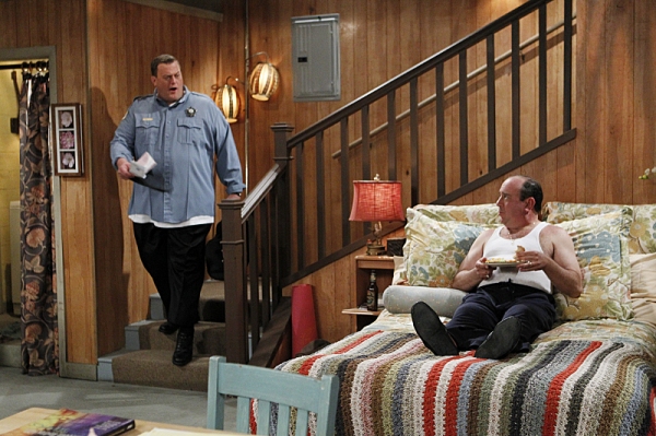 Photo Flash: MIKE & MOLLY's 'School Recital,' Airing 5/13 Image