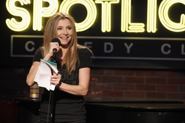 Photo Flash: HOW TO LIVE WITH YOUR PARENTS' Episode 'How To Stand On Your Own Two Feet,' 5/15 Image