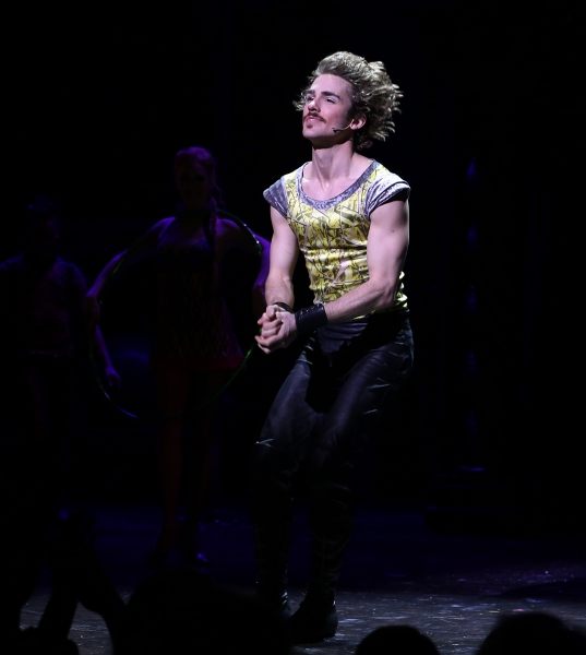 Photo Coverage: Spread a Little Sunshine with PIPPIN's Magical Opening Night Curtain Call!  Image