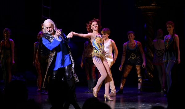 Photo Coverage: Spread a Little Sunshine with PIPPIN's Magical Opening Night Curtain Call!  Image