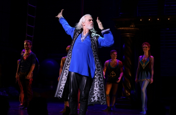Photo Coverage: Spread a Little Sunshine with PIPPIN's Magical Opening Night Curtain Call!  Image
