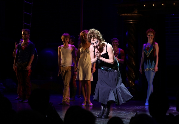 Photo Coverage: Spread a Little Sunshine with PIPPIN's Magical Opening Night Curtain Call!  Image