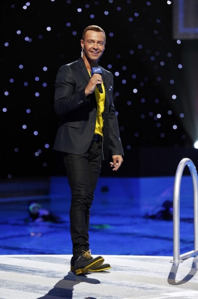 Photo Flash: Next Week's All New Episode of ABC's SPLASH Image