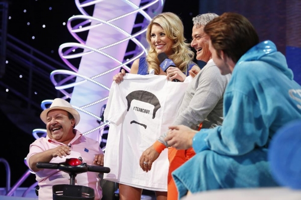 Photo Flash: Next Week's All New Episode of ABC's SPLASH Image