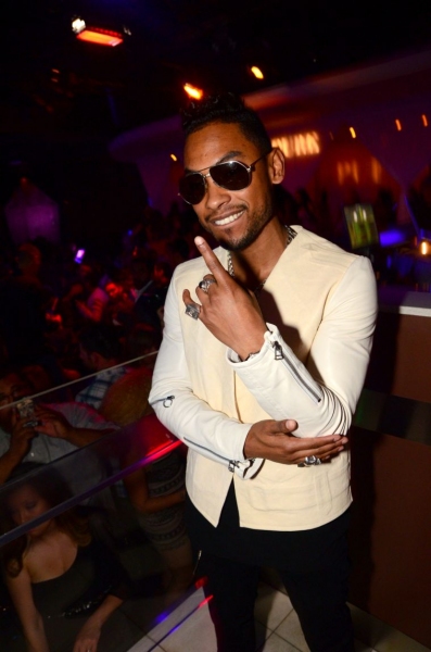 Photo Flash: Miguel Performs Live at PURE Nightclub  Image