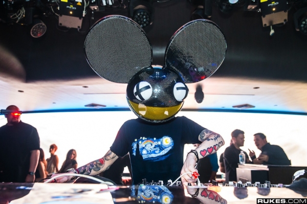 Photo Flash: deadmau5, Rev Run and Ruckus and Miguel Continue Grand Opening at Hakkasan Las Vegas Image