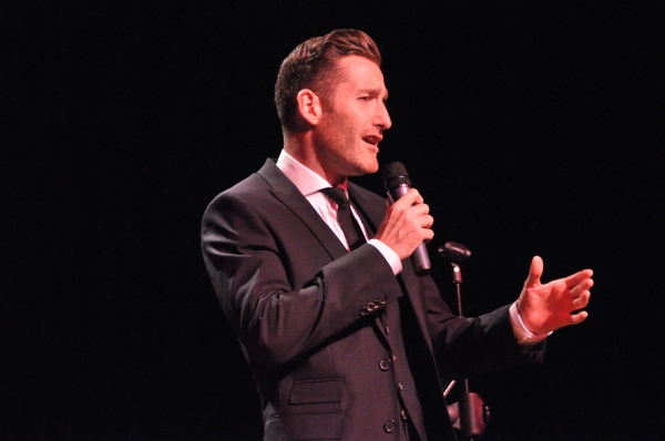 Photo Coverage: Paul Byrom Plays the Landmark Theatre Image