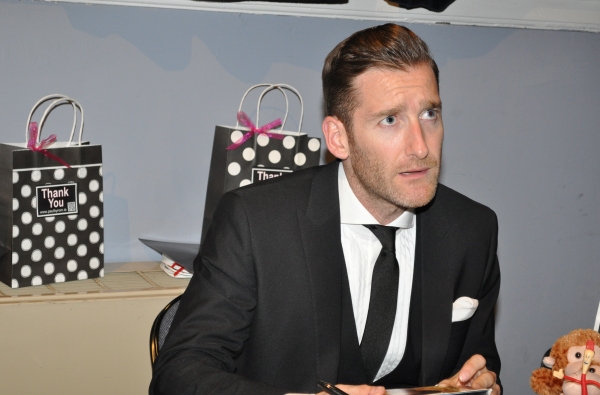 Photo Coverage: Paul Byrom Plays the Landmark Theatre Image
