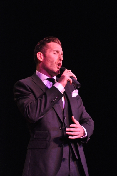 Photo Coverage: Paul Byrom Plays the Landmark Theatre 