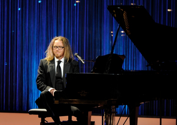 Photo Coverage: OLIVIERS 2013 - From The Ceremony, Hosted by Smith And Bonneville! Image