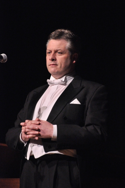 Photo Coverage: Tenor Anthony Kearns Plays Benefit Concert for OASIS Image