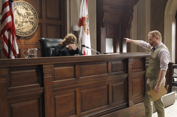 Photo Flash: First Look - MODERN FAMILY's Season Finale, Airing 5/22 Image