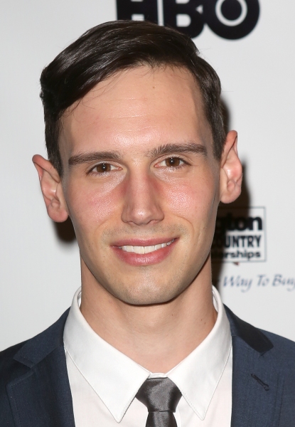 Cory Michael Smith   Photo