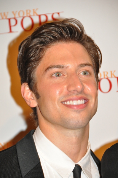 Photo Coverage: New York Pops 30th Anniversary Gala - The Starry Red Carpet! Image