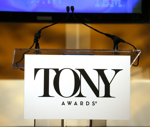 Photo Coverage: Jesse Tyler Ferguson and Sutton Foster Announce the 2013 Tony Nominations! Image