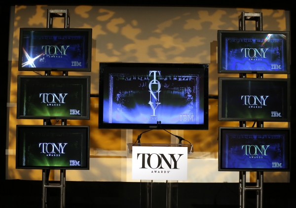 Photo Coverage: Jesse Tyler Ferguson and Sutton Foster Announce the 2013 Tony Nominations! Image