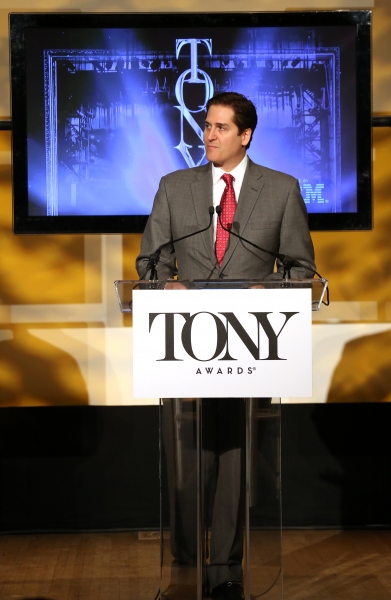 Photo Coverage: Jesse Tyler Ferguson and Sutton Foster Announce the 2013 Tony Nominations! Image