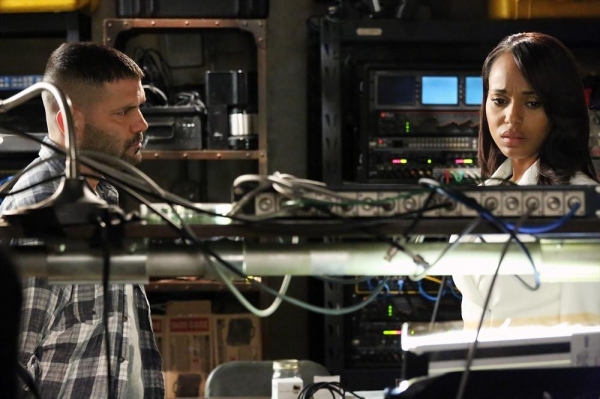 Photo Flash: First Look - SCANDAL's Season Finale, Airing 5/16 Image