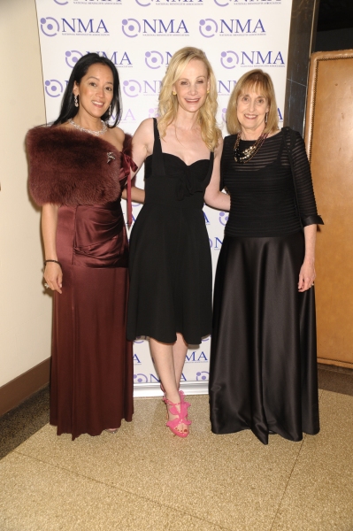 Photo Flash: Rita Cosby, Richard Thomas and More at NMA's GIVE KIDS A SHOT Gala Image