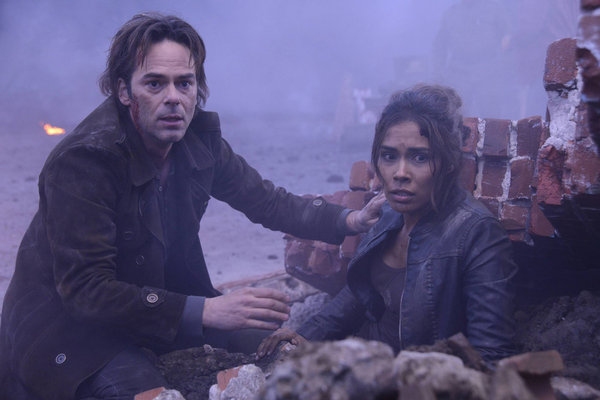 Photo Flash: REVOLUTION's 'The Longest Day,' Airing 5/13 Image