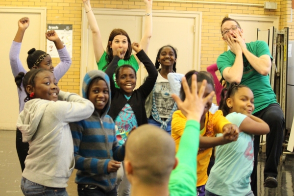 Photo Flash: Mara Davi, Taylor Frey and More Teach PS 221 Students in Brooklyn 