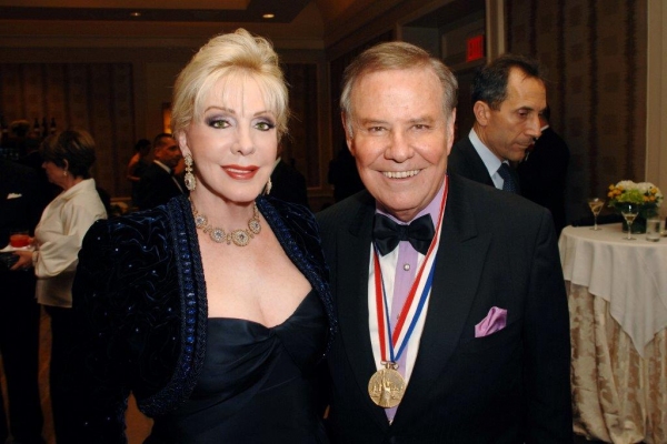 Photo Flash: First Lady of the Joffrey Ballet Dame Patricia Kennedy Receives Ellis Island Medal of Honor  Image