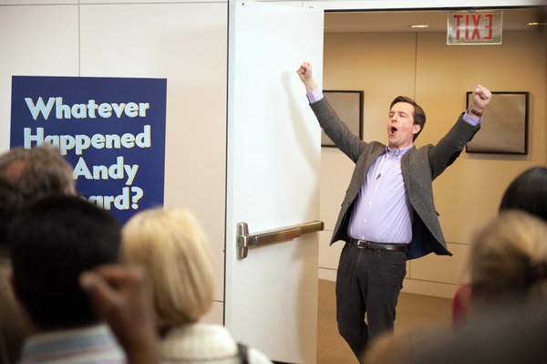 Photo Flash: THE OFFICE Closes its Doors; First Look at Series Finale, Airing 5/16 Image