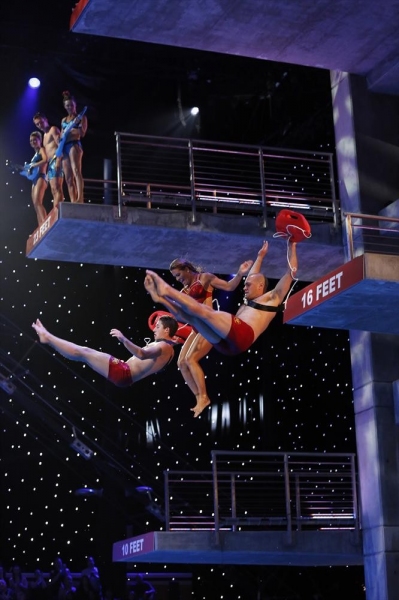 Photo Flash: First Look - SPLASH's Season Finale, Airing 5/7 Image