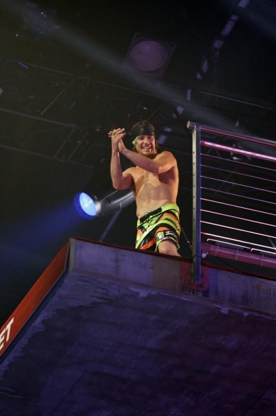 Photo Flash: First Look - SPLASH's Season Finale, Airing 5/7 Image