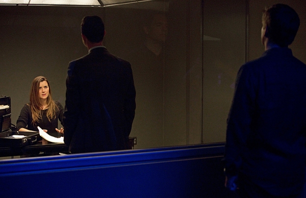 Photo Flash: NCIS' 'Double Blind,' Airing 5/7 Image