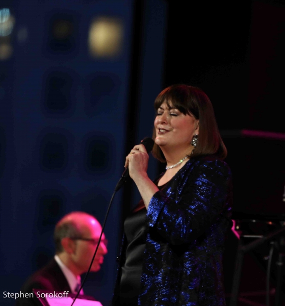 Photo Coverage: Ann Hampton Callaway Celebrates Sarah Vaughan at Dizzy's Club 