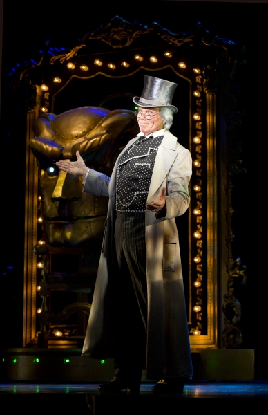 Photo Flash: First Look at Alison Luff and John Davidson in WICKED National Tour Image