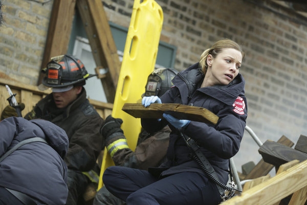 Photo Flash: Next Week's All New CHICAGO FIRE Image