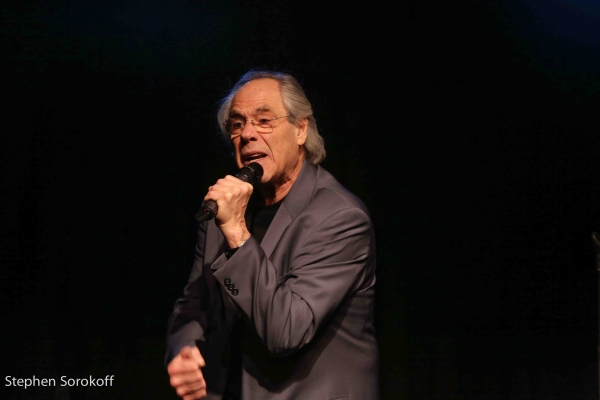 Photo Coverage: Robert Klein Brings Standup to Stage 72 Image