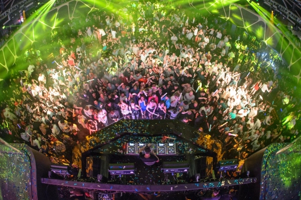 Photo Flash: Tiesto, Hilary Duff, Aziz Ansari and More Party at Hakkasan Las Vegas Image