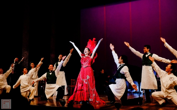 Photo Flash: Baayork Lee's HELLO, DOLLY!; Show Closes Tonight  Image