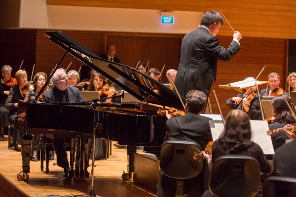 Photo Flash: New York Philharmonic Visits Istanbul, Zurich Image