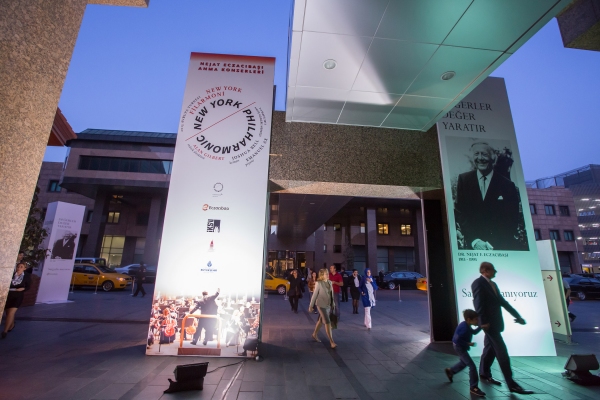 Photo Flash: New York Philharmonic Visits Istanbul, Zurich Image