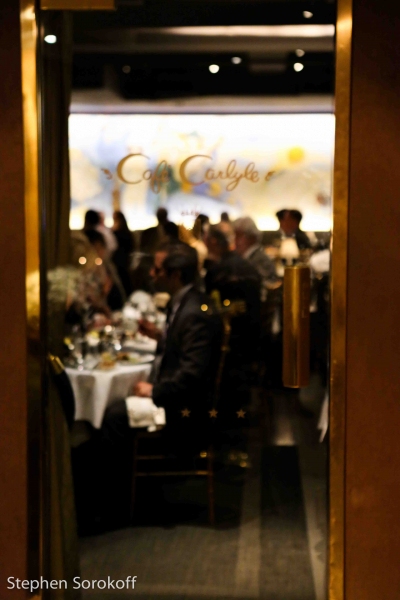 Photo Coverage: Steve Tyrell Brings IT'S MAGIC to Cafe Carlyle Image