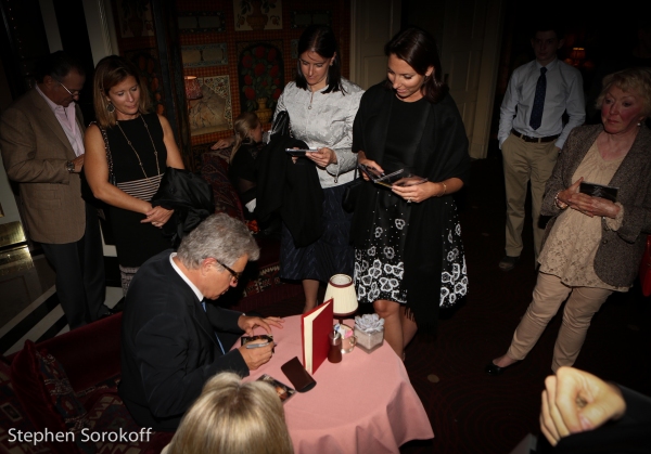 Photo Coverage: Steve Tyrell Brings IT'S MAGIC to Cafe Carlyle Image