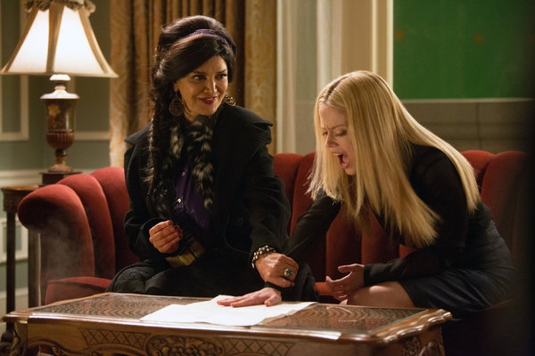 GRIMM -- "The Walking Dead" Episode 221 -- Pictured: (l-r) Shohreh Aghdashloo as Stef Photo