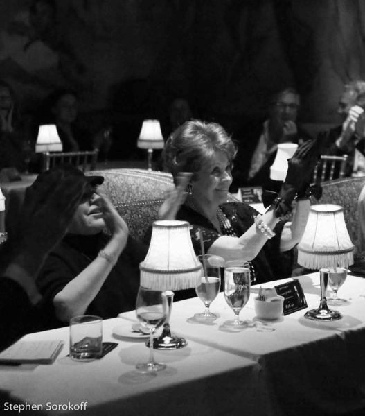 Photo Coverage: Yanna Avis Brings IN LOVE WITH LOVE to Cafe Carlyle Image