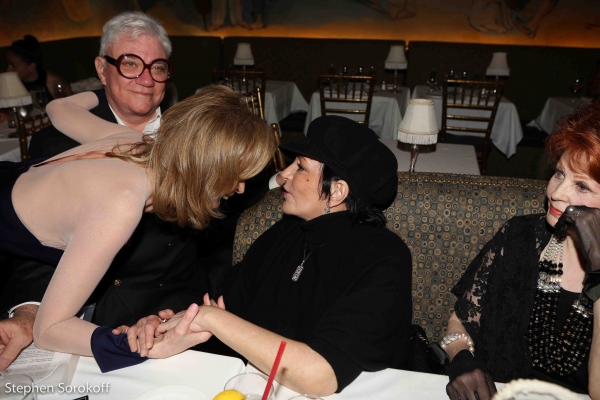 Photo Coverage: Yanna Avis Brings IN LOVE WITH LOVE to Cafe Carlyle Image