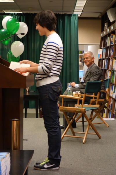 Photo Flash: Inside Alex Ko's Broadway Book Signing! Image