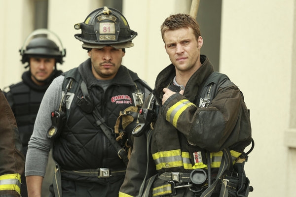 Photo Flash: First Look - CHICAGO FIRE's Season Finale, Airing 5/22 Image