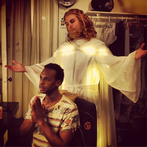 Photo Flash: Saturday Intermission Pics, May 11 - Mother's Day Edition with KINKY BOOTS, CHICAGO, NEWSIES and More!  Image